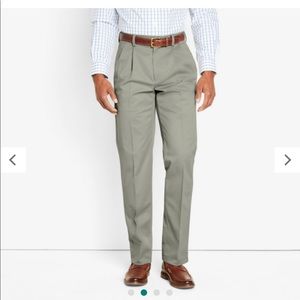 ORVIS Olive Pleated Adjustable Waist Chino Pants